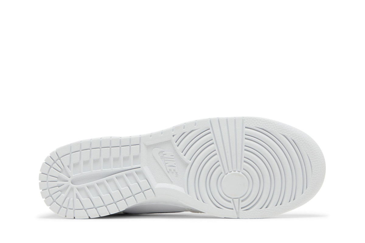 Nike Dunk High Reverse Panda