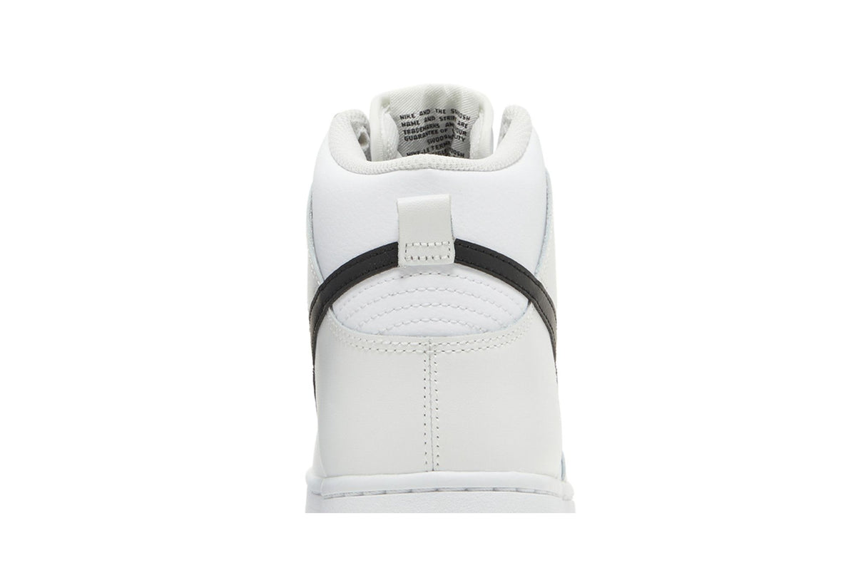 Nike Dunk High Reverse Panda