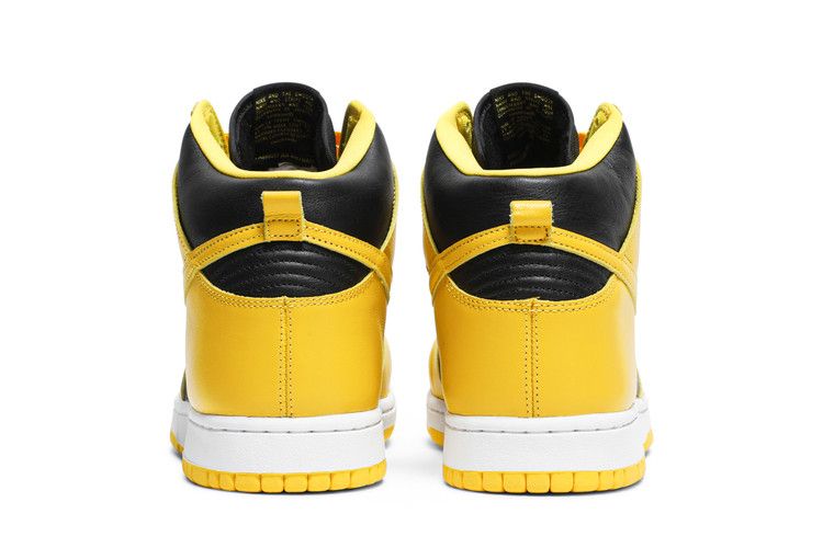Nike Dunk High Varsity Maize