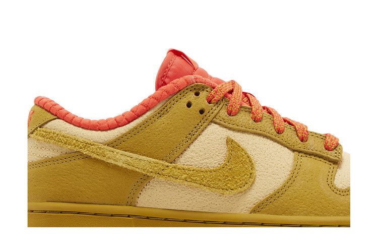 Nike Dunk Low Bronzine Sesame Picante Red