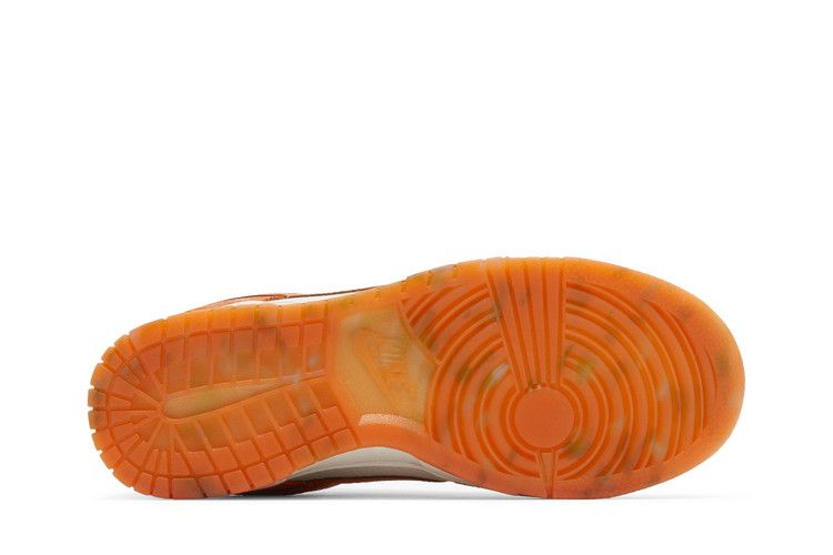 Nike Dunk Low Cracked Orange