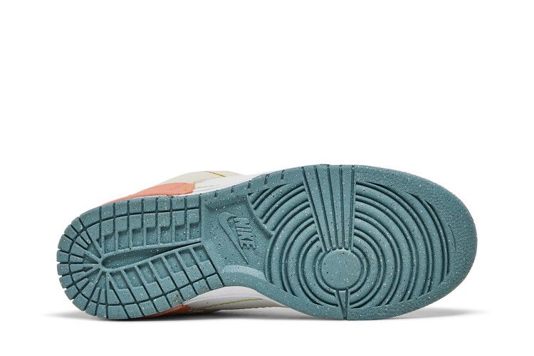 Nike Dunk Low Disrupt 2 Multi-Color