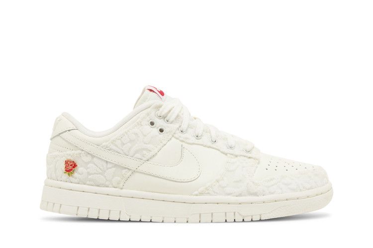Nike Dunk Low Give Her Flowers