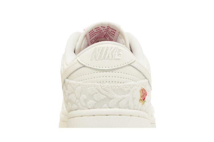 Nike Dunk Low Give Her Flowers
