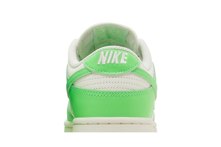 Nike Dunk Low Green Strike