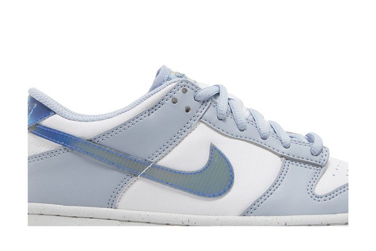 Nike Dunk Low Hologram