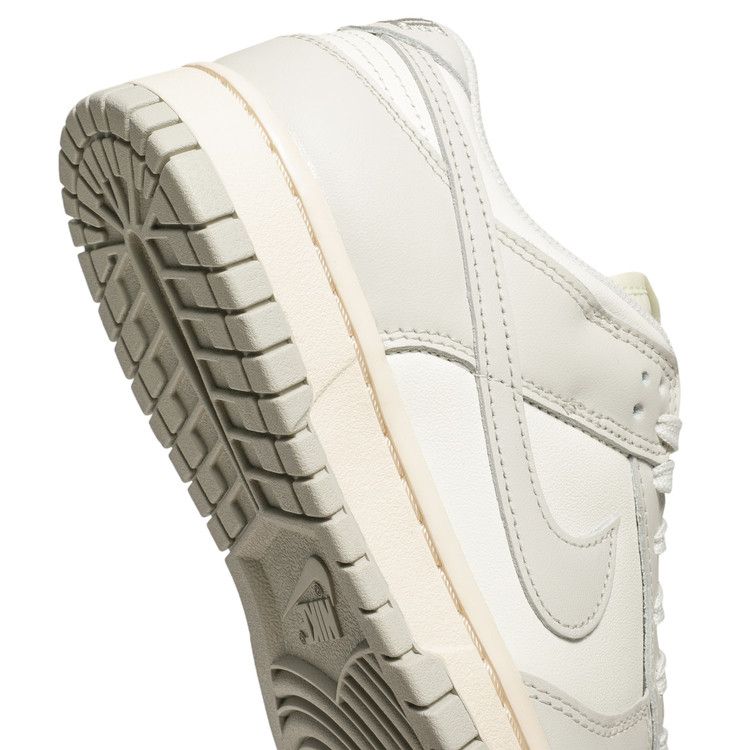 Nike Dunk Low Light Bone