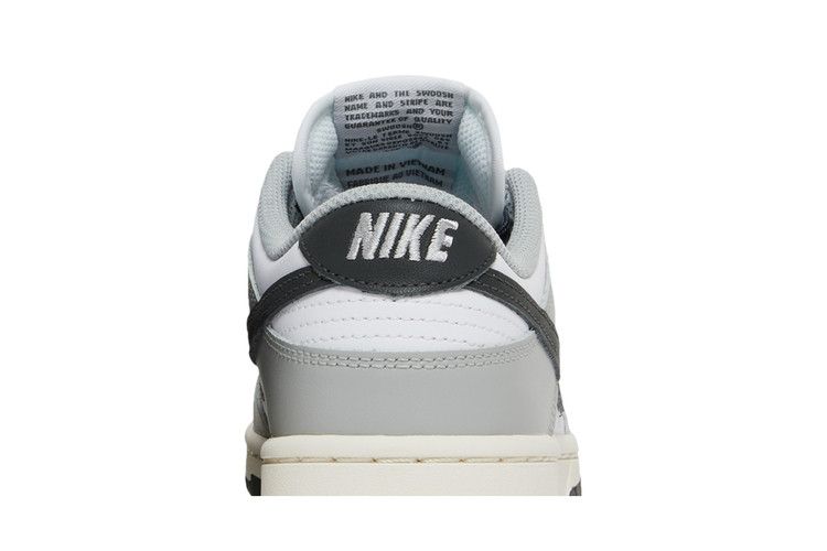 Nike Dunk Low Light Smoke Grey