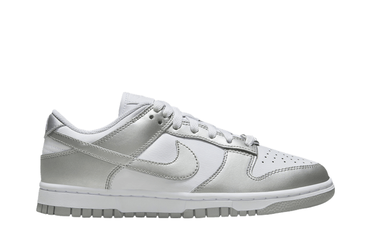 Nike Dunk Low Metalic Silver