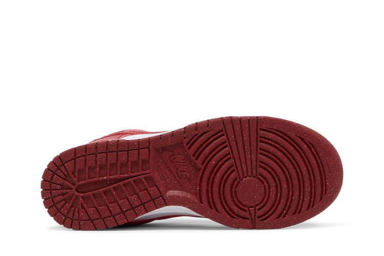 Nike Dunk Low Next Nature Gym Red