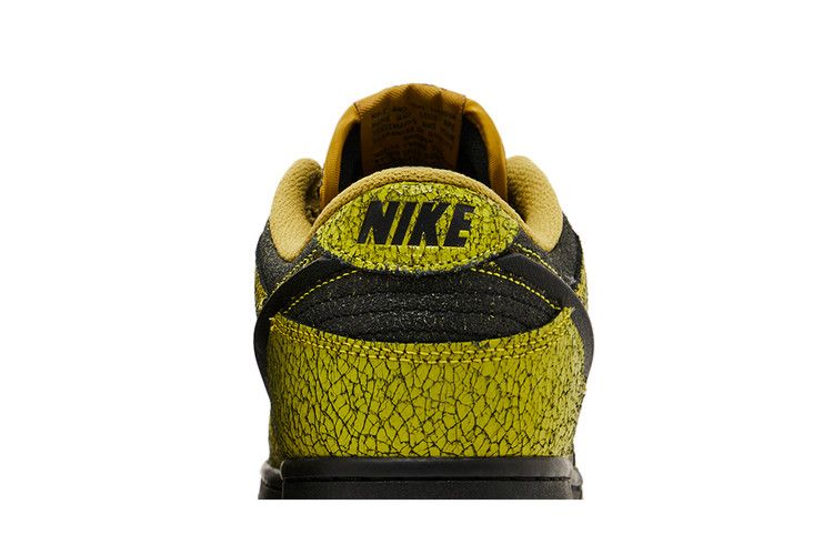 Nike Dunk Low QS Halloween Skull