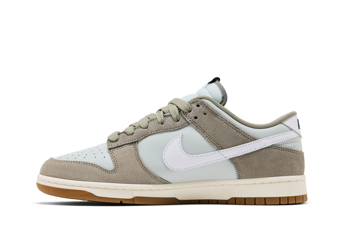Nike Dunk Low Retro SE Light Silver Light Army Sail White