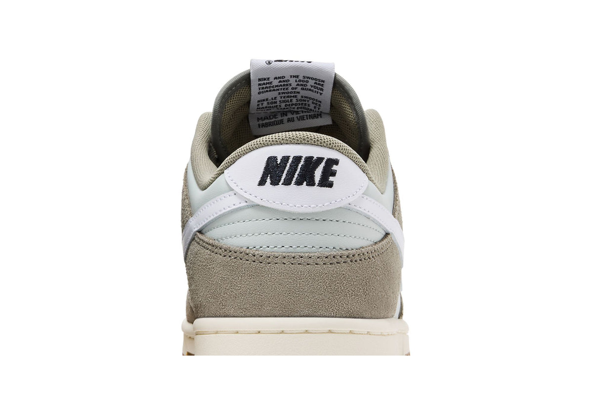 Nike Dunk Low Retro SE Light Silver Light Army Sail White