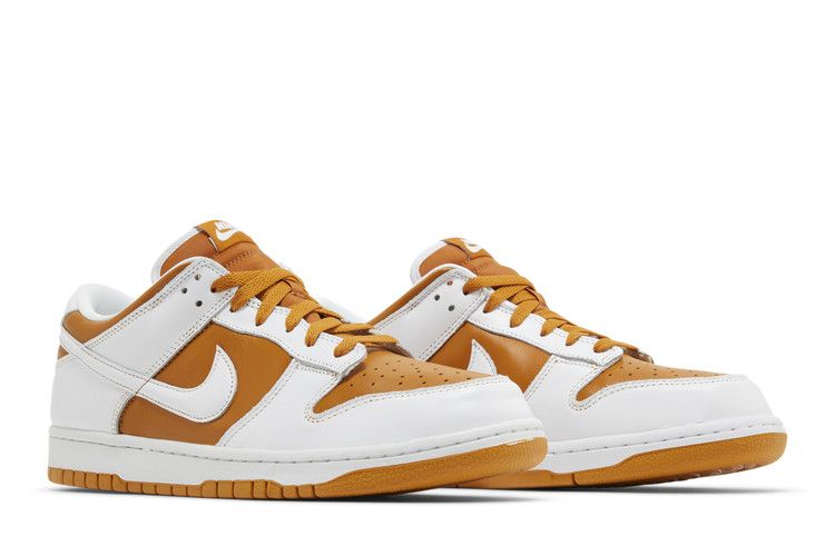 Nike Dunk Low Reverse Curry
