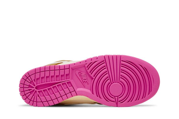 Nike Dunk Low SE Bronzine Pink