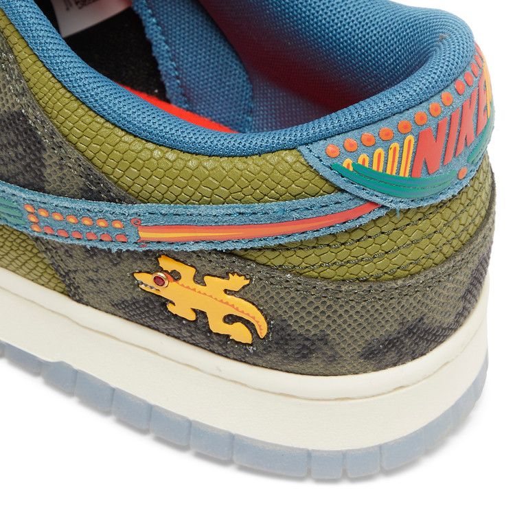 Nike Dunk Low Siempre Familia