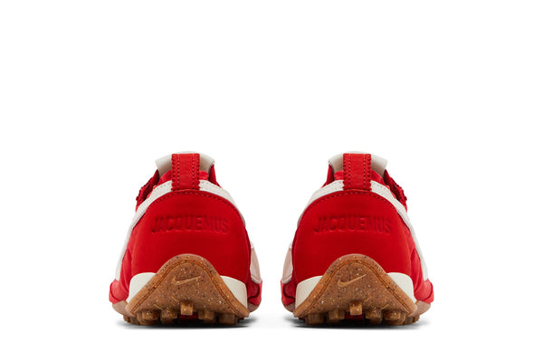 Arrière de la paire Moon Shoe Jacquemus University Red
