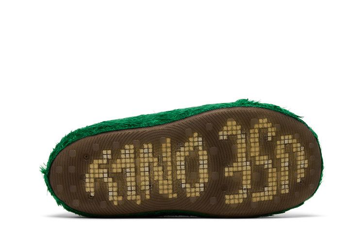 Nike ReactX Rejuven8 Slide .SWOOSH Touch Grass Kelly Green
