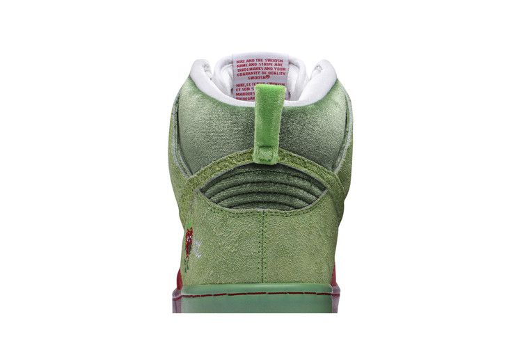 Nike SB Dunk High Pro QS Strawberry Cough
