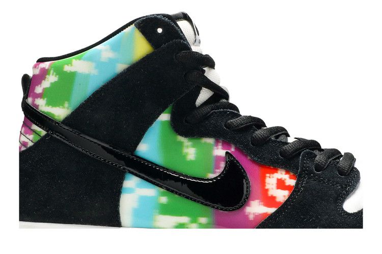 Nike SB Dunk High TV Signal