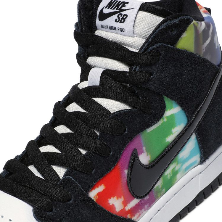 Nike SB Dunk High TV Signal