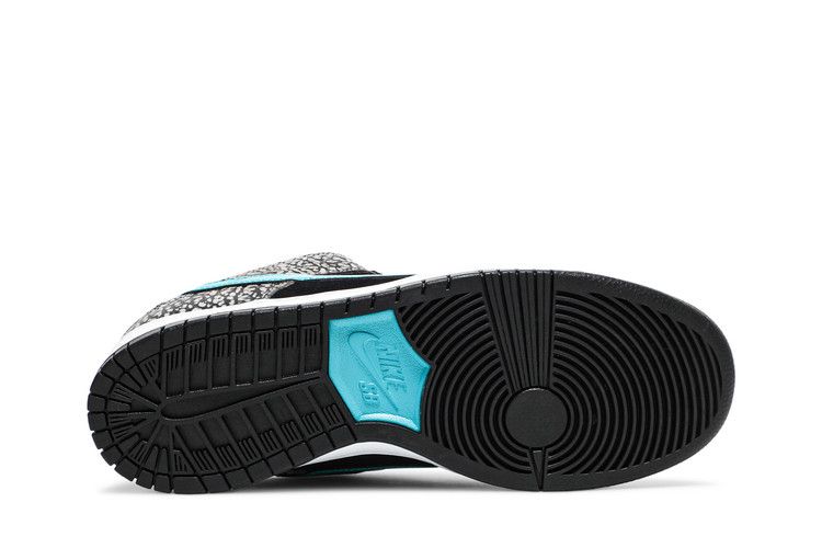 Nike SB Dunk Low Atmos Elephant