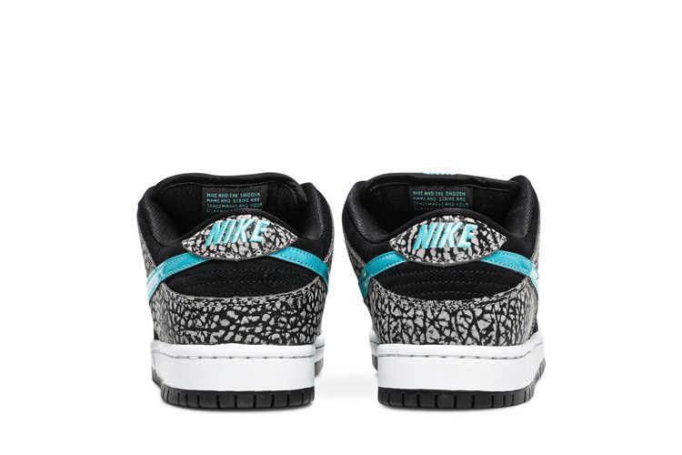 Nike SB Dunk Low Atmos Elephant