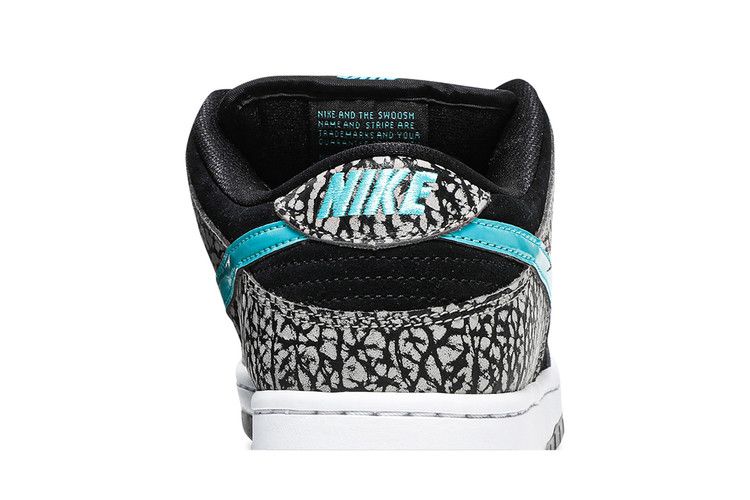 Nike SB Dunk Low Atmos Elephant