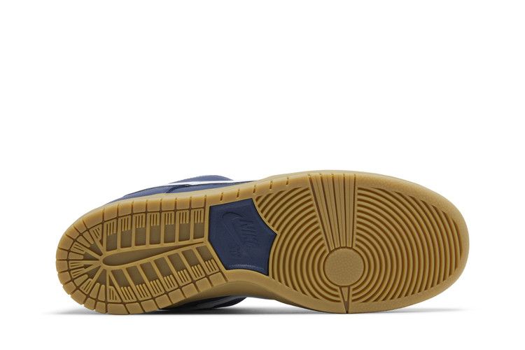 Nike SB Dunk Low Navy Gum