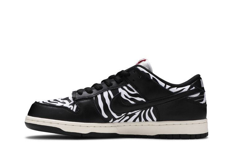 Nike SB Dunk Low Quartersnacks Zebra