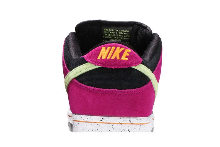 Nike SB Dunk Low Red Plum