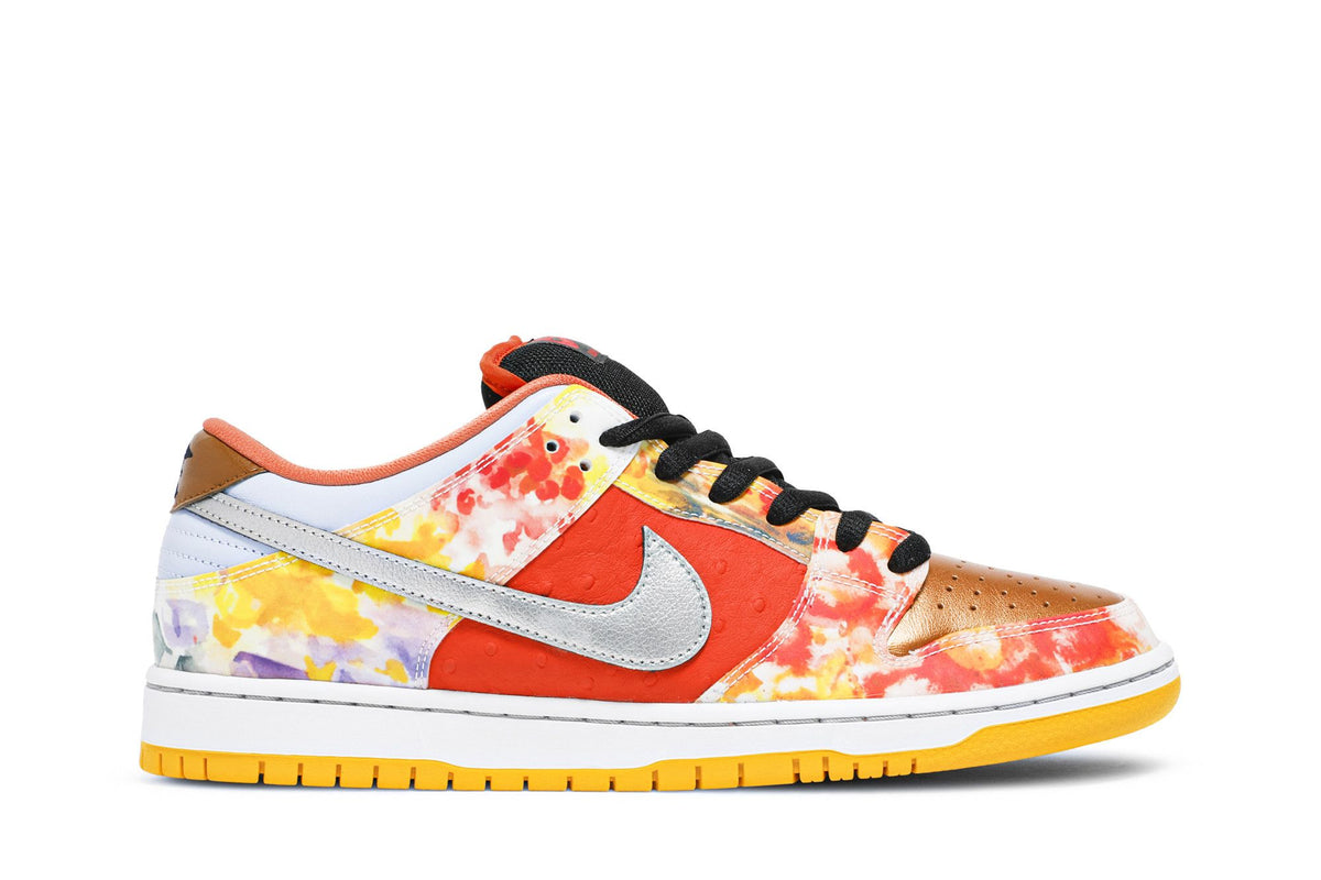 Nike SB Dunk Low Street Hawker (2021)