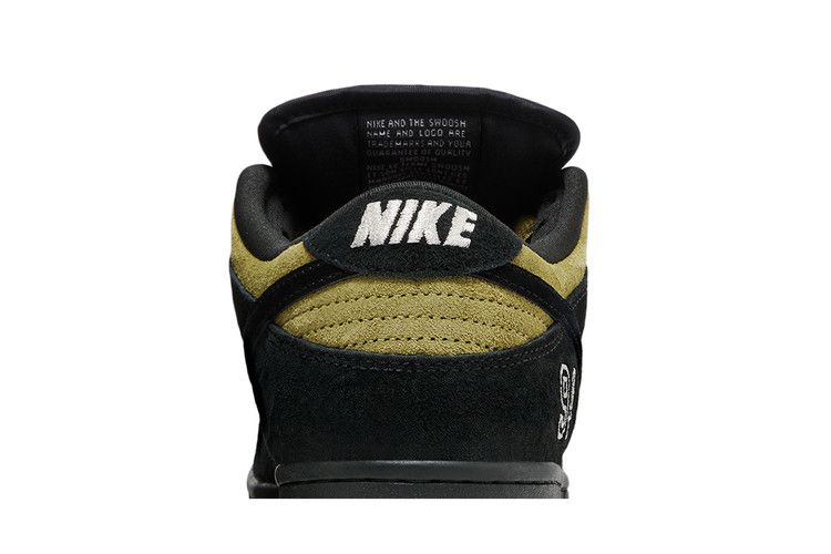 Nike SB Dunk Low Supreme 94 Hulk