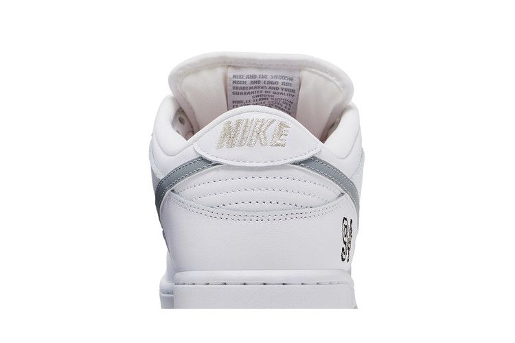 Nike SB Dunk Low Supreme 94 White Metallic Silver
