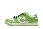 Nike SB Dunk Low Supreme Stars Mean Green (2021)
