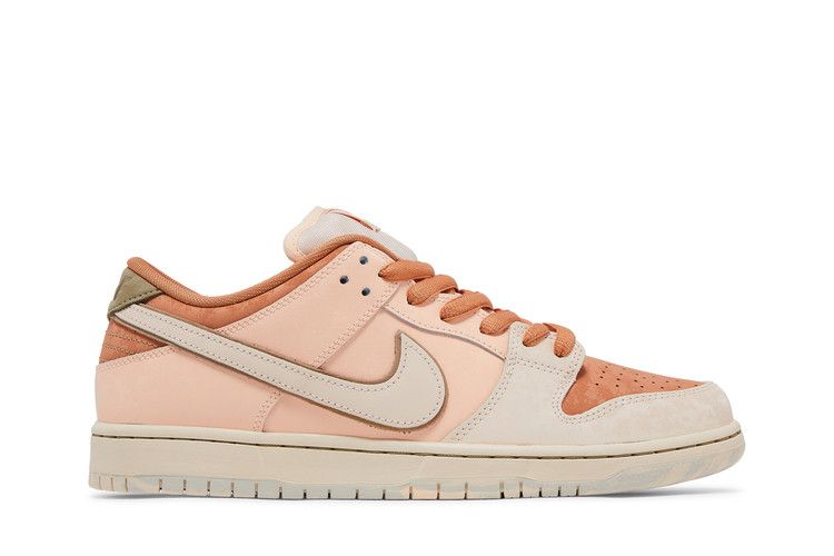 Nike SB Dunk Low Trocadéro Gardens