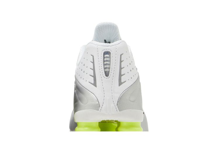 Nike Shox R4 White Metallic Silver Volt