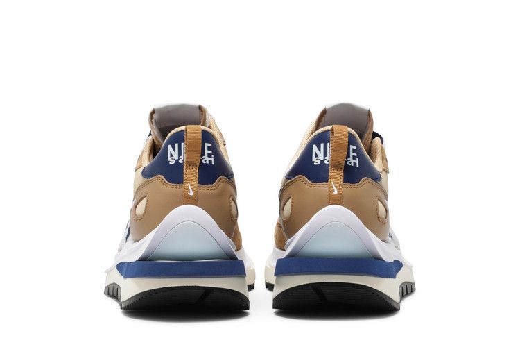 Nike Vaporwaffle Sacai Tan Navy