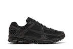 Nike Vomero 5 Triple Black