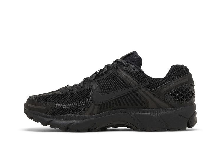 Nike Vomero 5 Triple Black