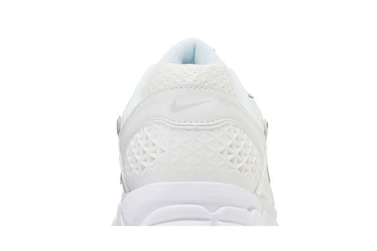 Nike Zoom Vomero 5 Chrome Toe