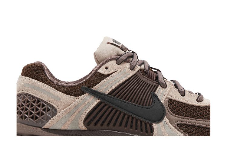 Nike Zoom Vomero 5 Plum Eclipse