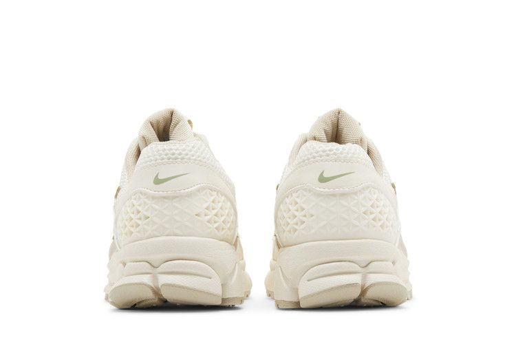 Nike Zoom Vomero 5 Sail Light Orewood Brown
