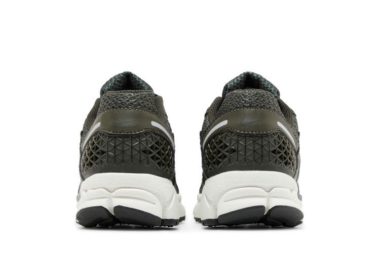 Nike Zoom Vomero 5 Sequoia