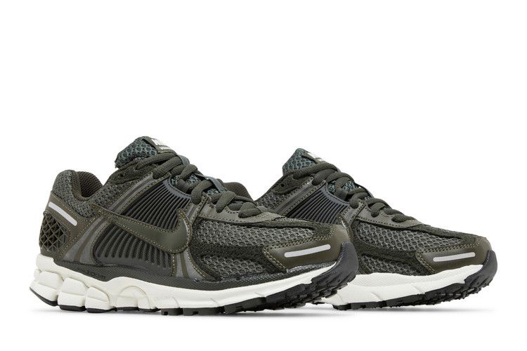 Nike Zoom Vomero 5 Sequoia