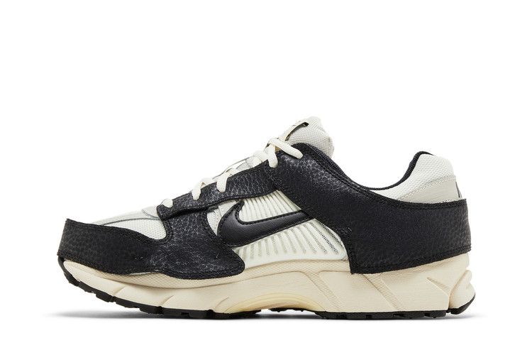 Nike Zoom Vomero 5 Timeless Panda Dunk