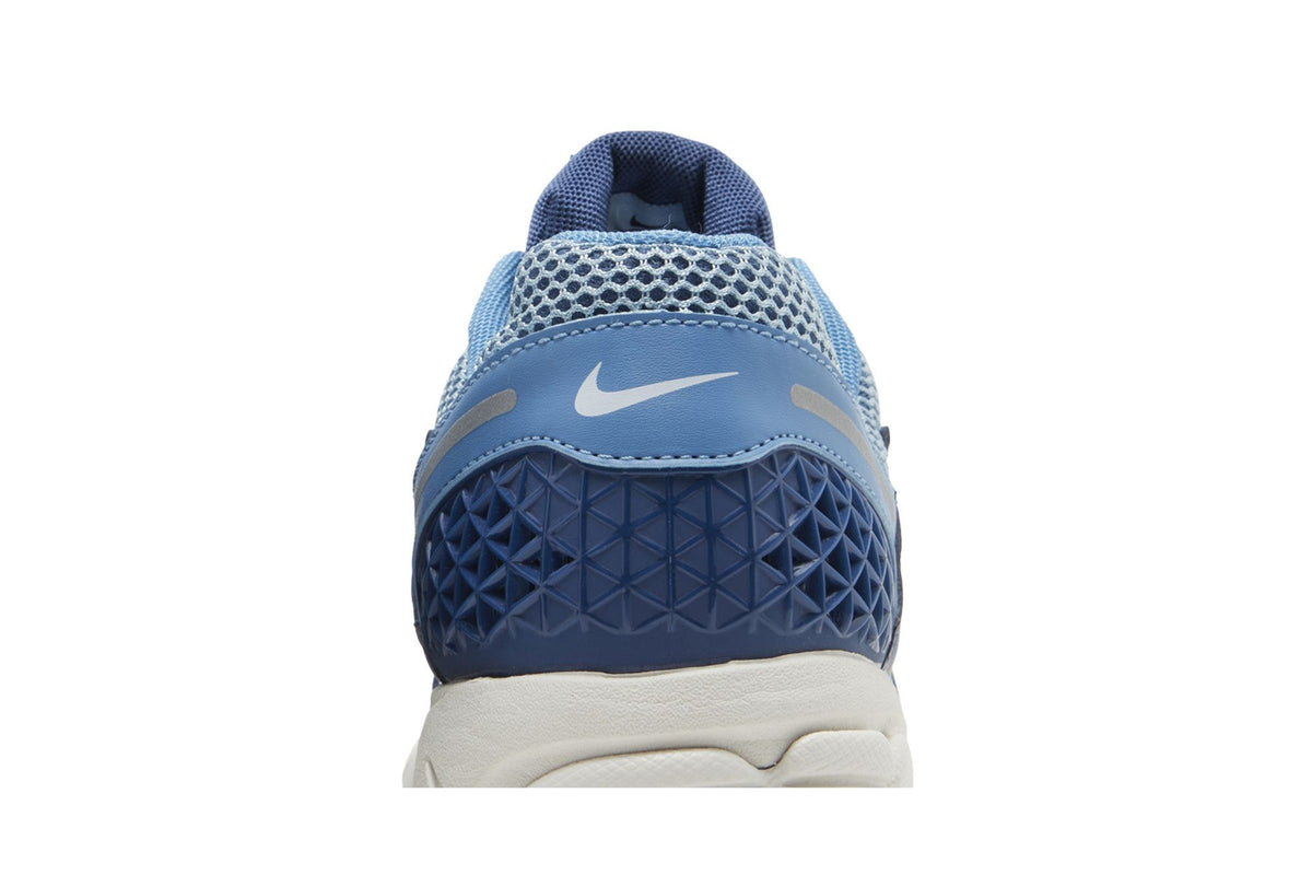 Nike Zoom Vomero 5 Worn Blue