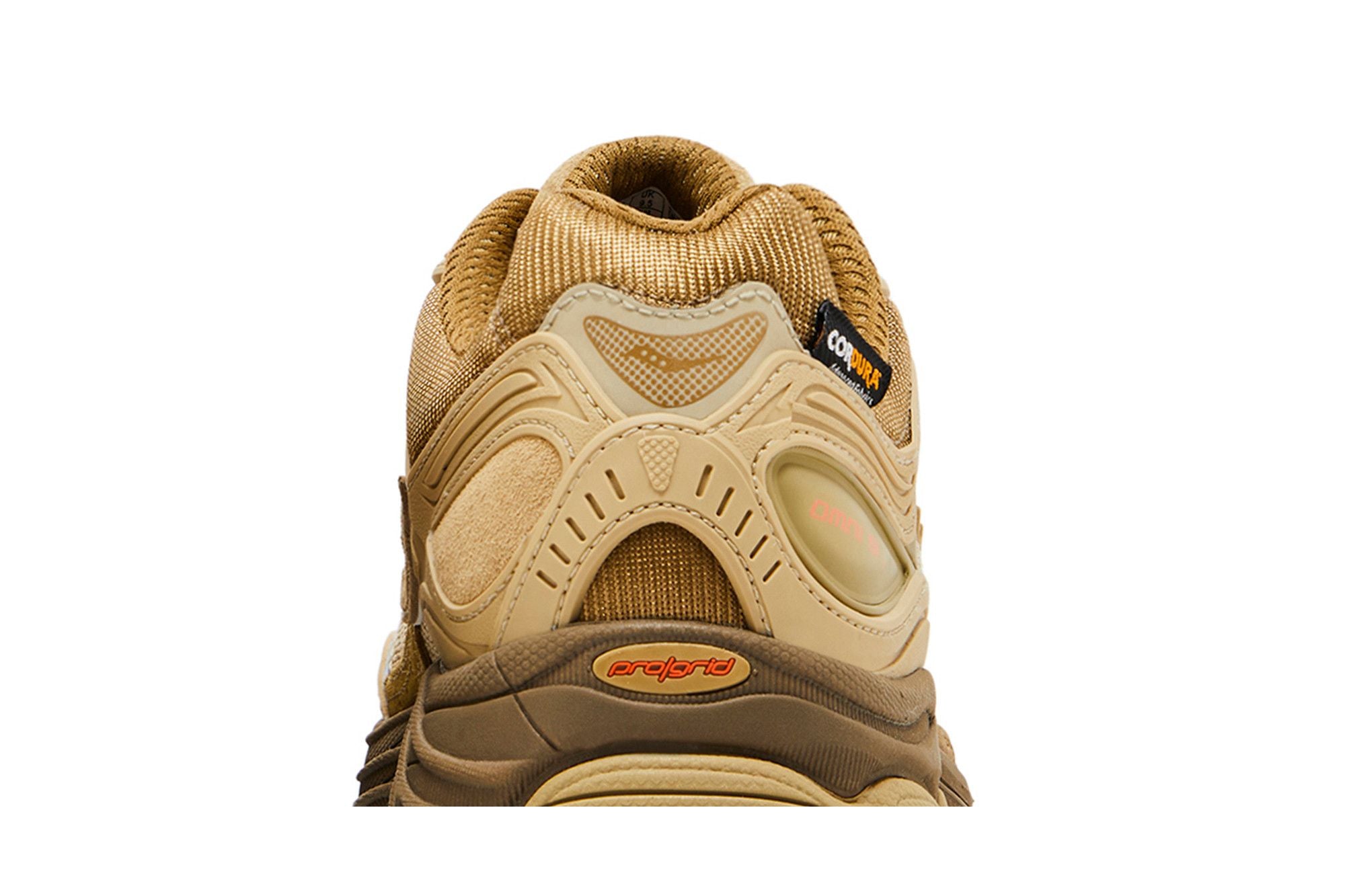 Saucony ProGrid Omni 9 Armor Starcow Desert