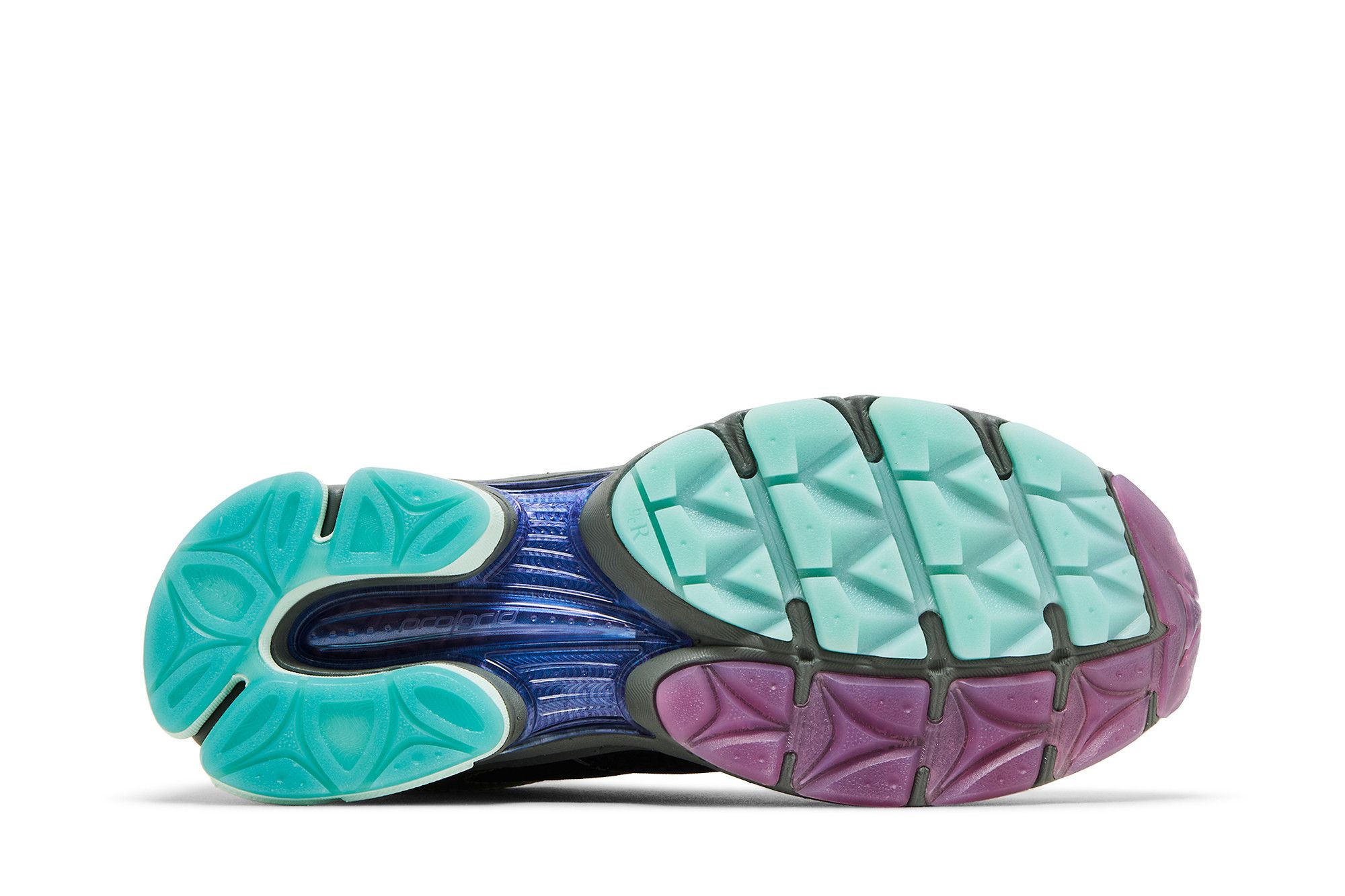 Saucony ProGrid Triumph 4 Winter Solstice Holographic