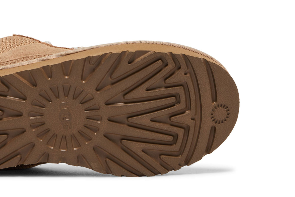 UGG Lowmel Sand
